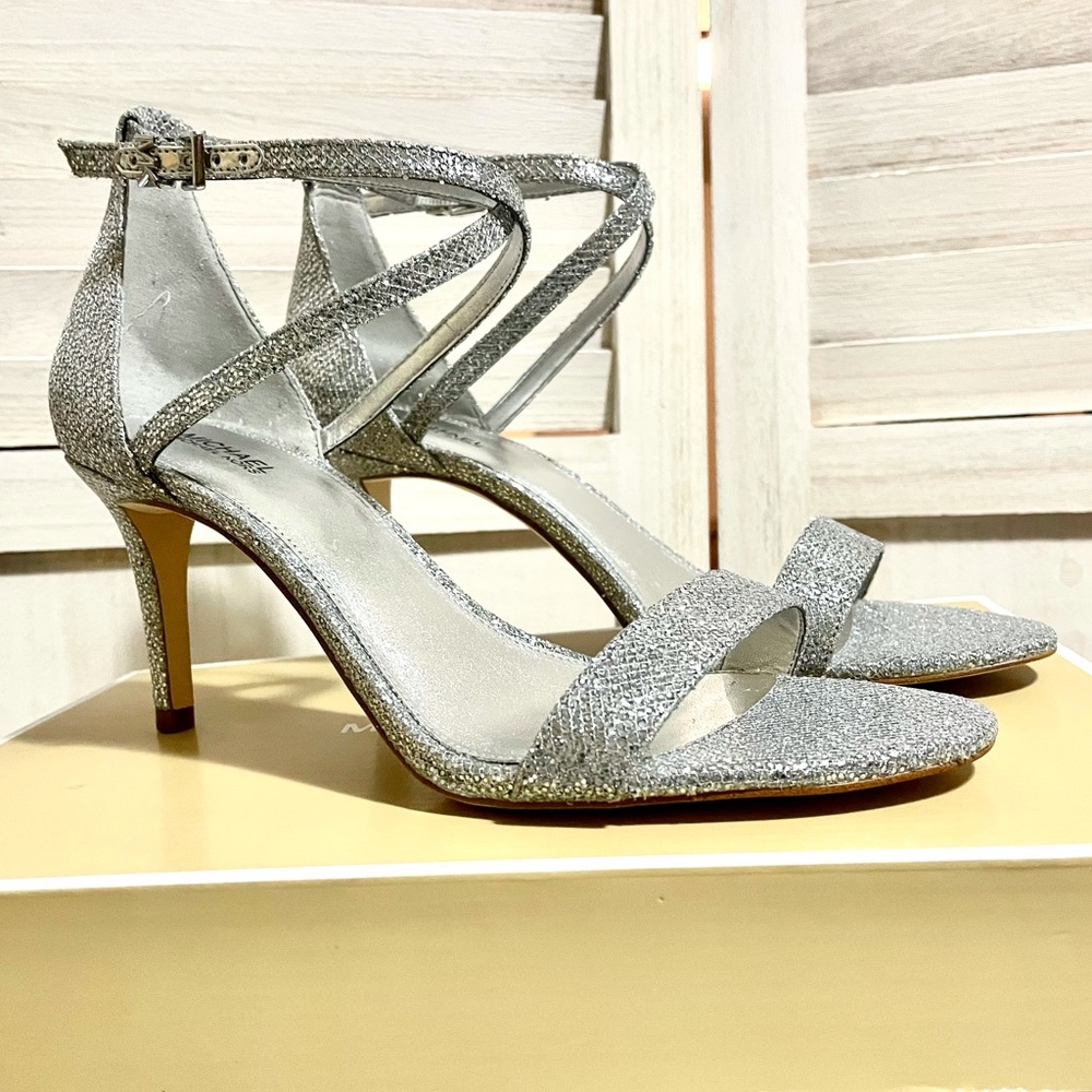 NWOT Michael Kors Ava Silver Glitter Heel Sandals